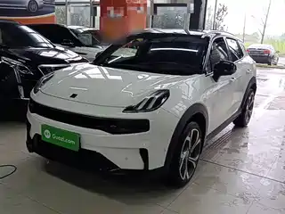 Lynk & Co 06 2023