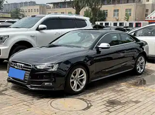 Audi S5 2014