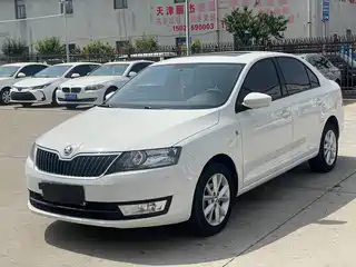 Škoda Rapid 2014