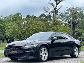 Audi A7L 2023