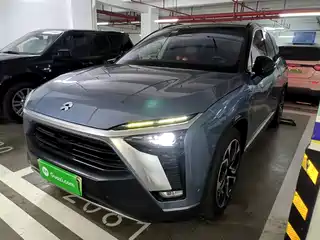NIO ES8 2021