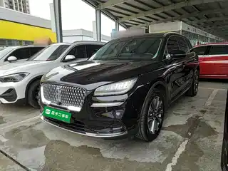 Lincoln Adventurer 2021