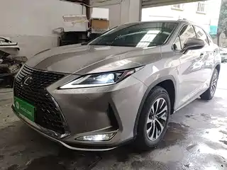 Lexus RX 2020