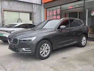 Volvo XC60 2021