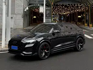 Audi Audi RS Q8 2021