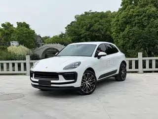 Porsche Macan 2024
