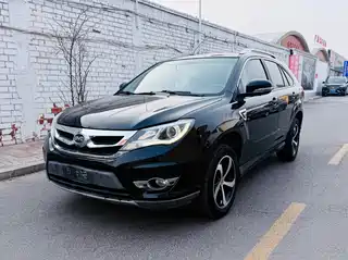 BYD S7 2015