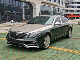 Mercedes-Benz S-Class 2011
