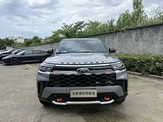 Ford Explorer 2025