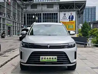 AITO Wenjie M7 2023