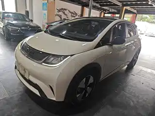 BYD Dolphin 2023