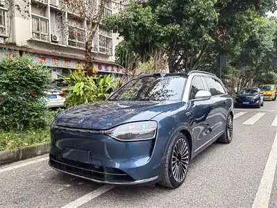 AITO Wenjie M9 2023
