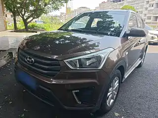 Hyundai ix25 2016