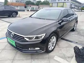 Volkswagen Magotan 2016