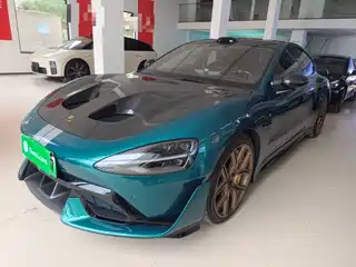 Xiaomi Auto SU7 Ultra 2025