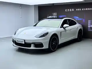 Porsche Panamera 2020