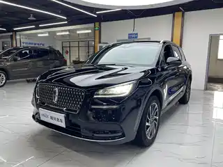 Lincoln Adventurer 2020