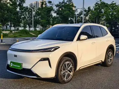 Geely Galaxy Starship 7 EM-i 2025