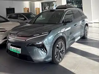BYD Tang L 2025