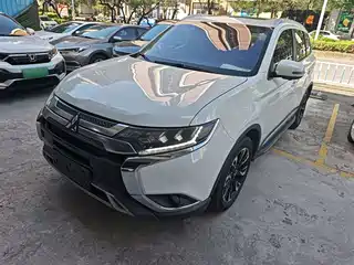 Mitsubishi Outlander 2019