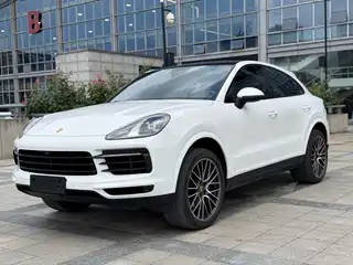 Porsche Cayenne 2022