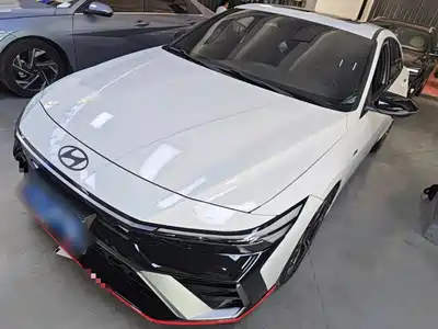 Hyundai Elantra 2024