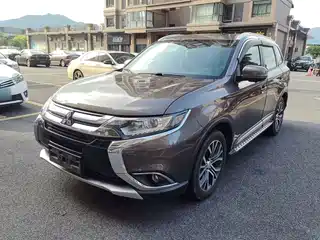 Mitsubishi Outlander 2018