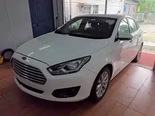 Ford Escort 2017