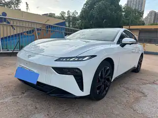 Dongfeng Yipai eπ007 2025