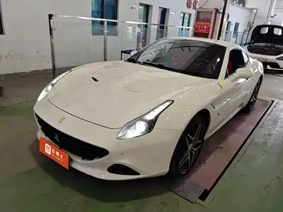 Ferrari California T 2016