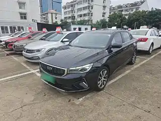 Geely Emgrand 2021