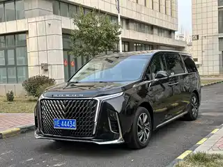SAIC Maxus G90 2022
