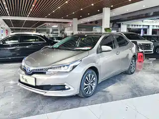 Toyota Corolla Twin Engine E+ 2020