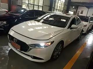 Mazda Mazda3 Axela 2024