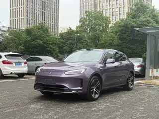 AITO Wenjie M5 2025