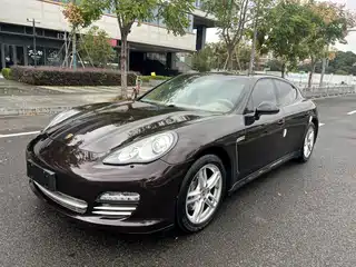 Porsche Panamera 2013