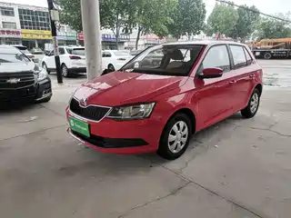 Škoda Fabia 2015