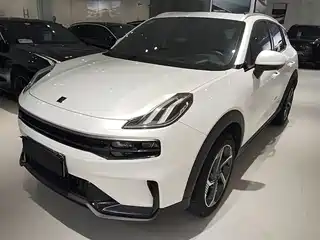 Lynk & Co 06 2023