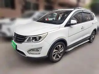 Baojun 560 2016