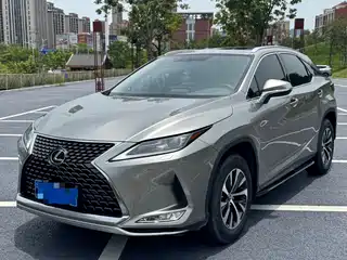 Lexus RX 2022