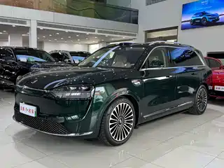 AITO Wenjie M9 2025