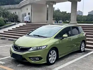 Honda Jade 2016