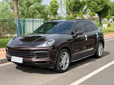 Porsche Cayenne 2022
