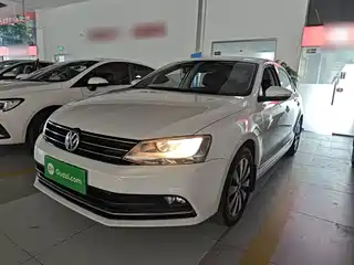 Volkswagen Sagitar 2017