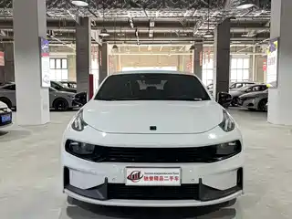Lynk & Co 03 2022