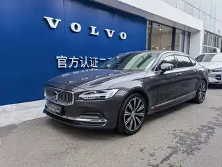 Volvo S90 2023