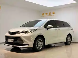 Toyota Sienna 2023