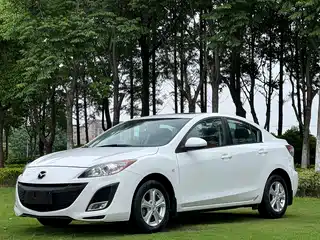 Mazda Mazda3 Axela 2011