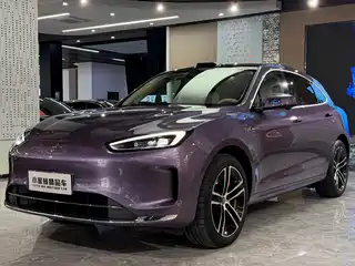 AITO Wenjie M5 2025