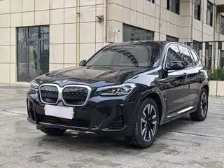 BMW BMW iX3 2024